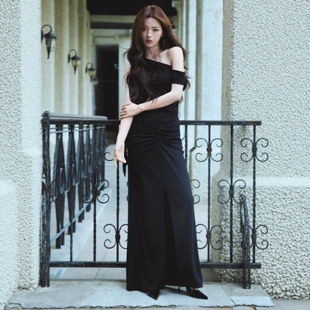 2026夏新品 修身 型海妖半裙弹力醋酸褶皱开叉黑半裙女 奢定SHX