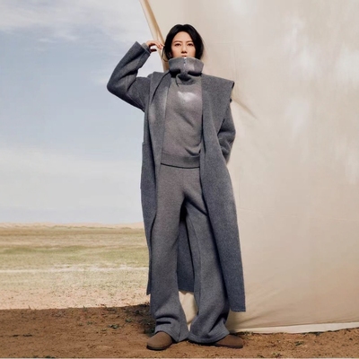 连帽毛呢大衣宽松设计感