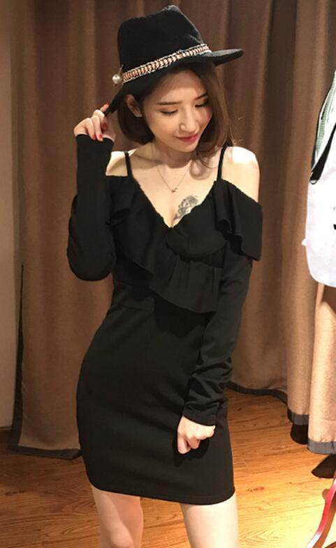 新款短裙常规单件大码吊带低胸v领木耳边显瘦长袖打底包臀连衣裙