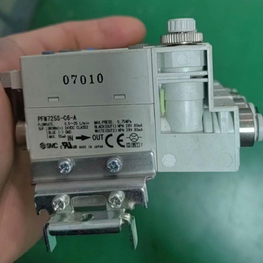 PFM725S-C6-A SMC原装数字式流量开关