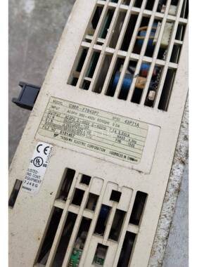 议价3.7KW7安川FG7变频器CIMR-F7B4，3P P-B