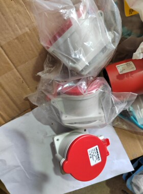 MNIEKNES插座32A-6h/3O+N MN3531正品