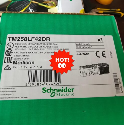 施耐德 TM258LF42DR 全新带原包装的货，需要联系我