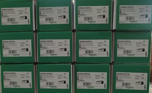 施耐德M258可编程控制器 TM258LF42DT4L