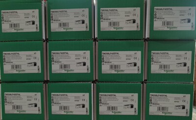 施耐德M258可编程控制器 TM258LF42DT4L