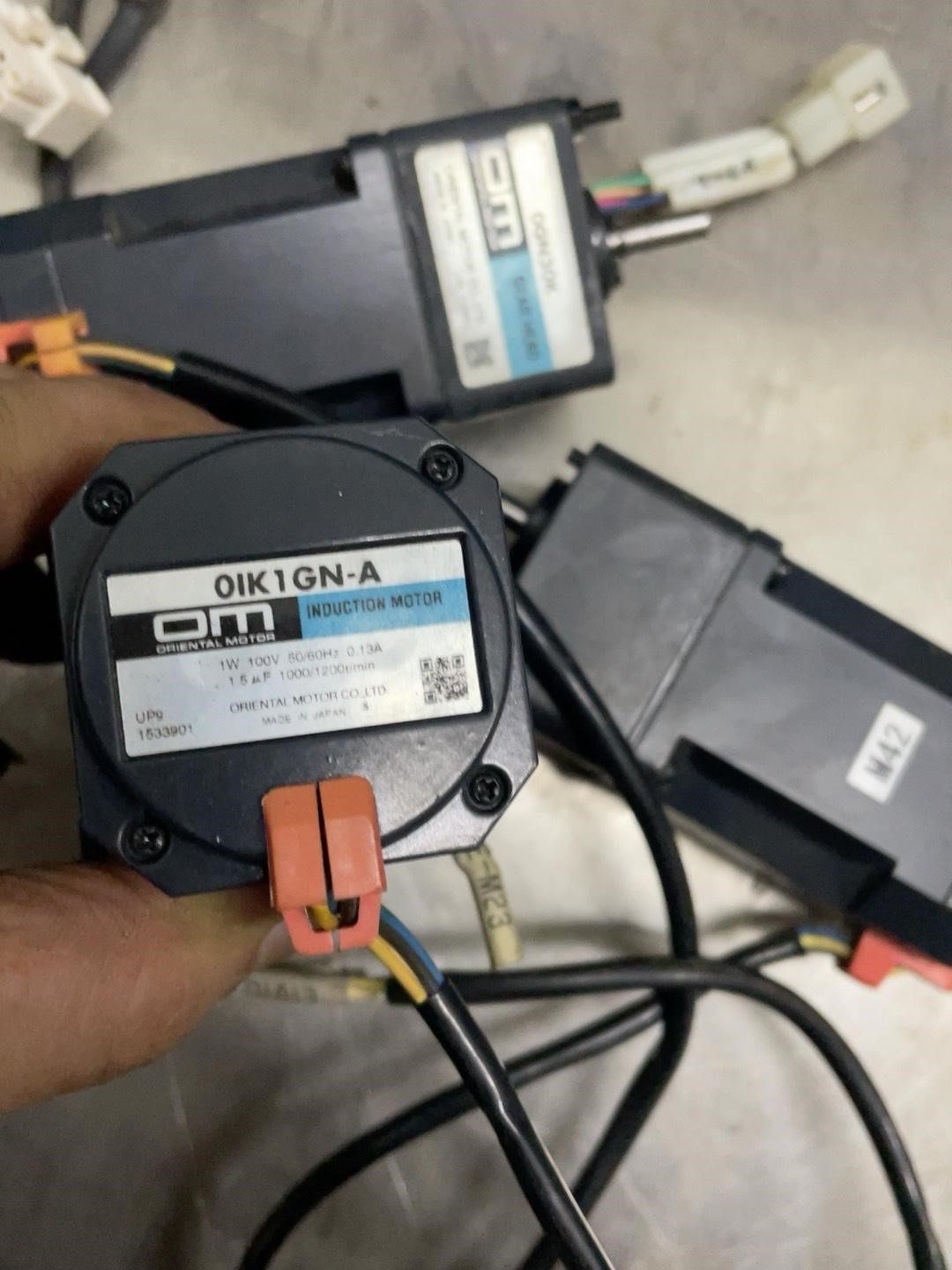 OM东方电机0IK1GN-A，减速机0GN30K，0GN15