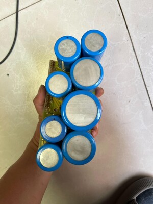 出售SPRAGUE POWERLYTIC思碧电容8个
