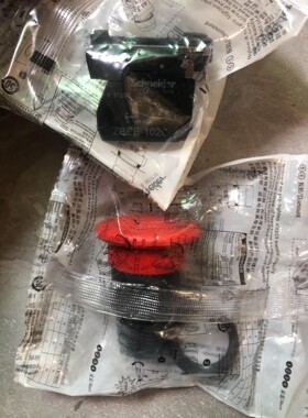 原装正品 施耐德 红色蘑菇头急停按钮 XB5AS542C Z