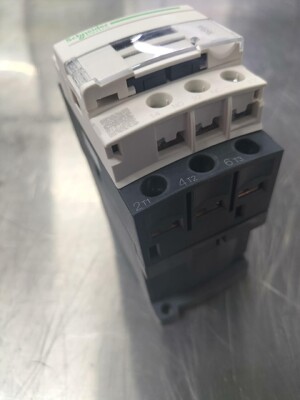原装施耐德交流接触器380V LC1D12BDC 24v直流