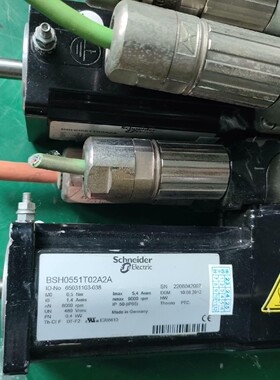 施耐德伺服电机  BSH0551T02A2A  BSH055