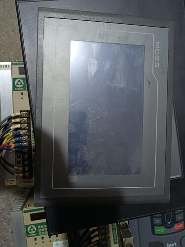 昆仑通泰触摸 TPC7062Ti成色漂亮