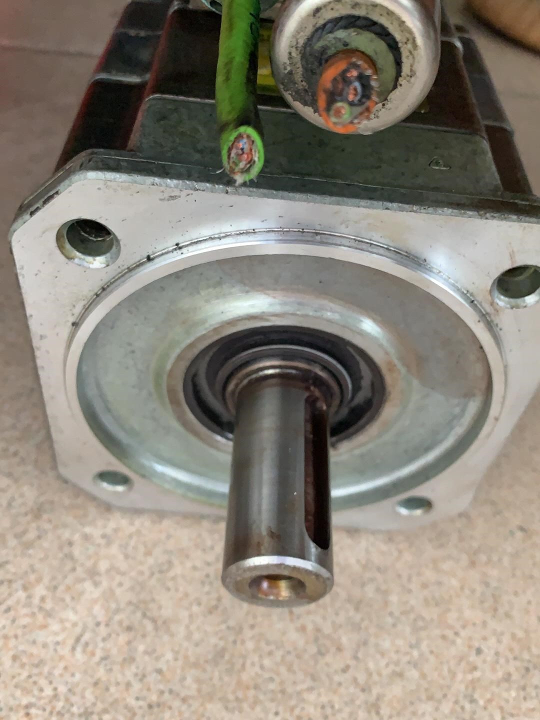 西门子伺服电机1FK7060-5AF71-1DA2