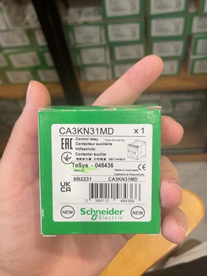 施耐德原装正品全新正品质保一年CA3KN31MD