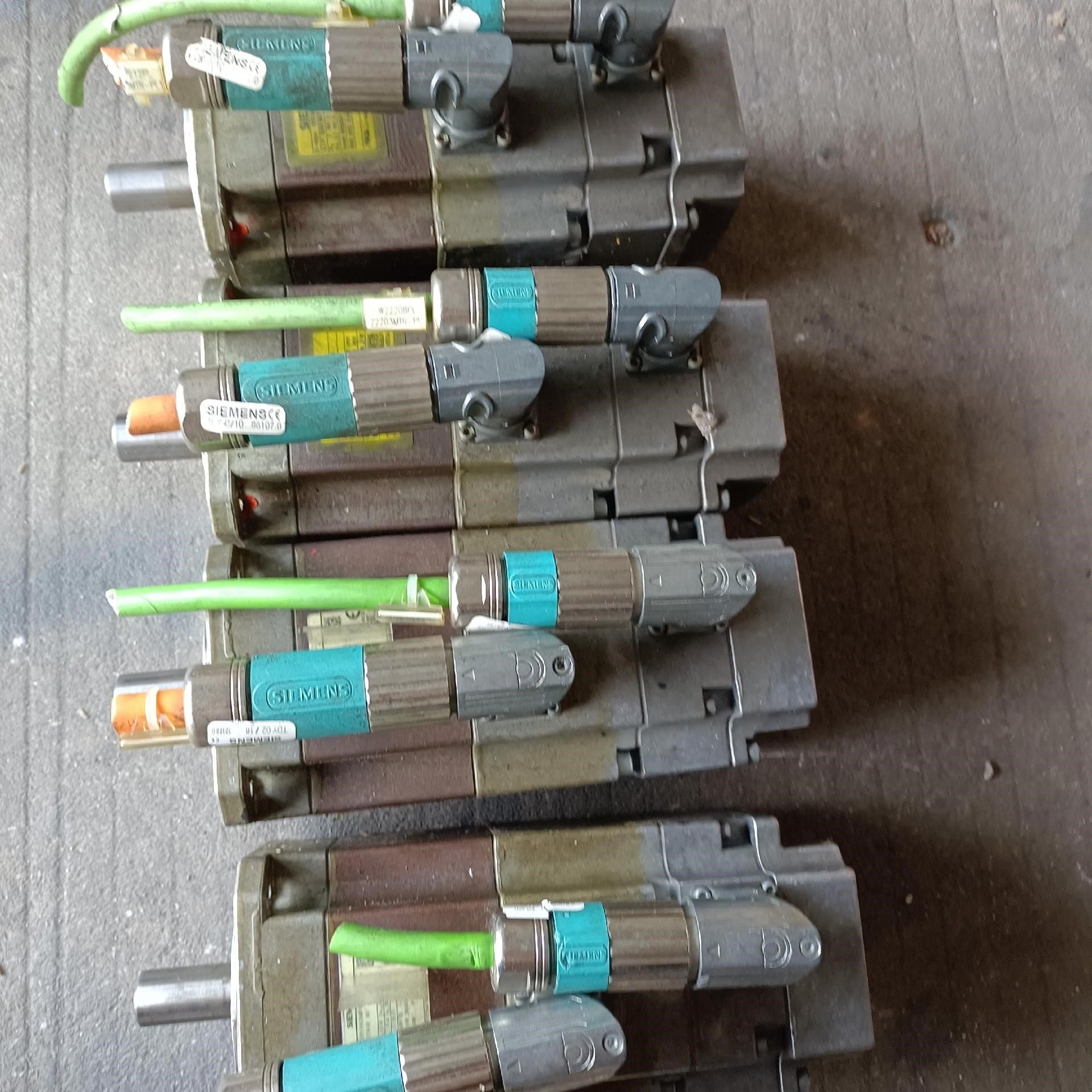 slemens西门子伺服电机 1fk7042-5af71-1