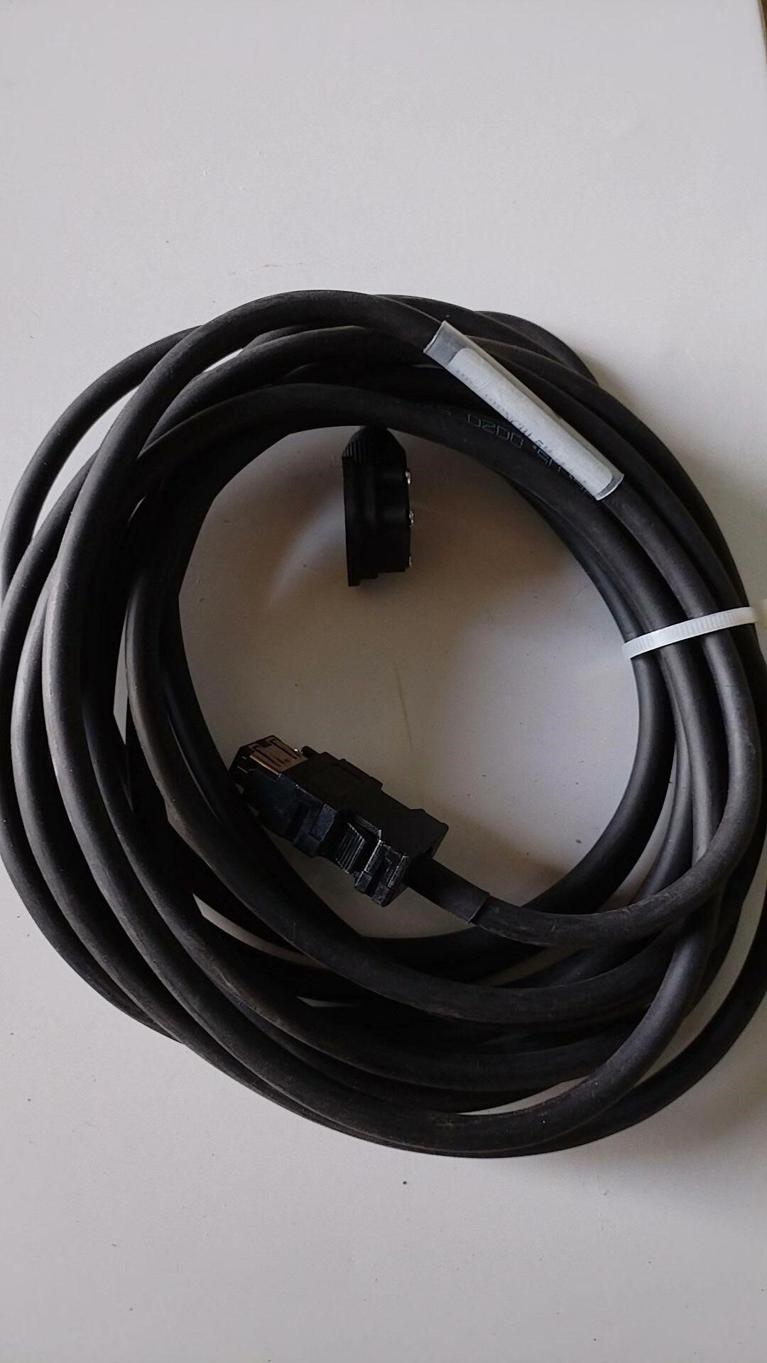 MR-J3ENCBL5M-A1-L  拆机