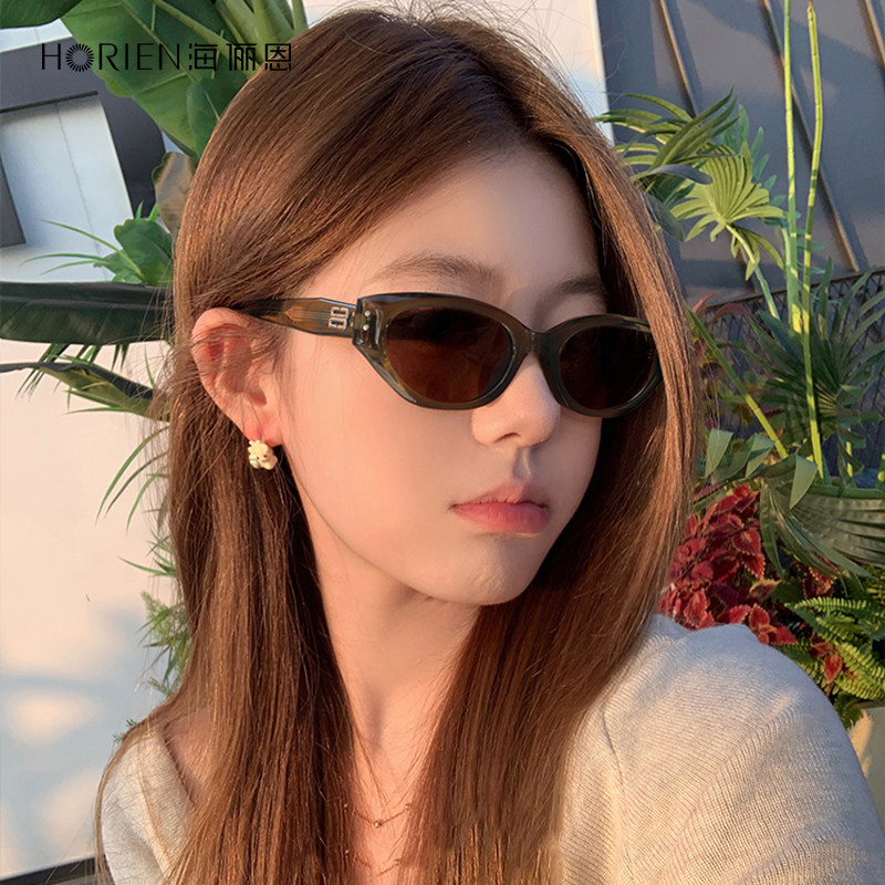 海俪恩时代少年团严浩翔同款复古猫眼墨镜女窄框小脸太阳镜男防晒