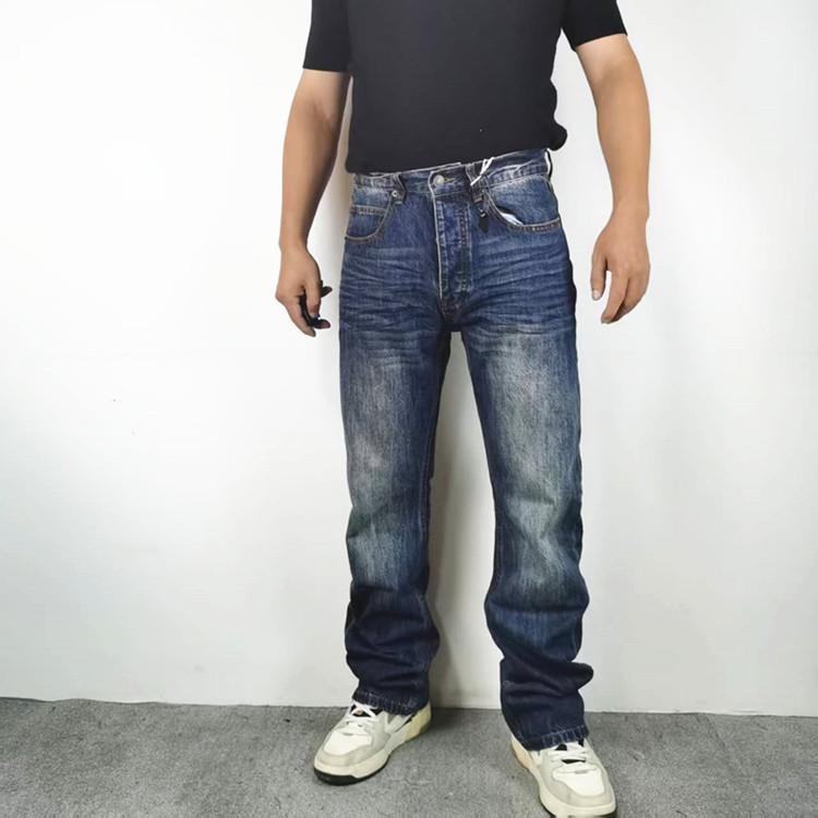 蓝白竹节纹休闲显瘦微喇牛仔裤男