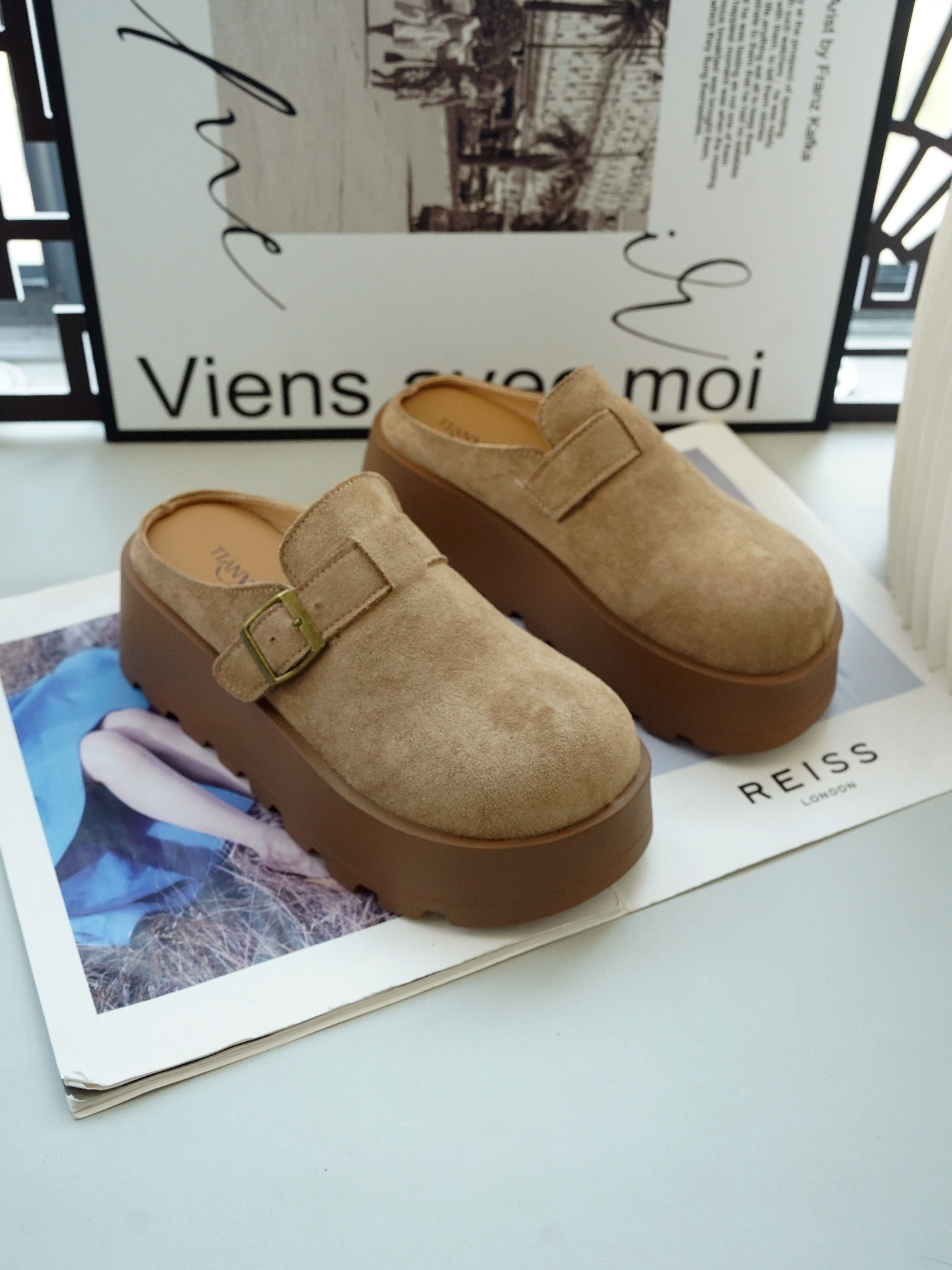 真皮网红松糕外穿包头半拖女2025新款春夏厚底懒人复古勃肯凉拖鞋