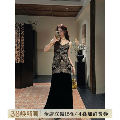 【芊芊粉丝专享】三吉黑花【栖雀】刺绣丝绒连衣裙子吊带长裙