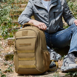 户外骑行军迷大容量USB多功能双肩包登山运动背包战术包双肩背包