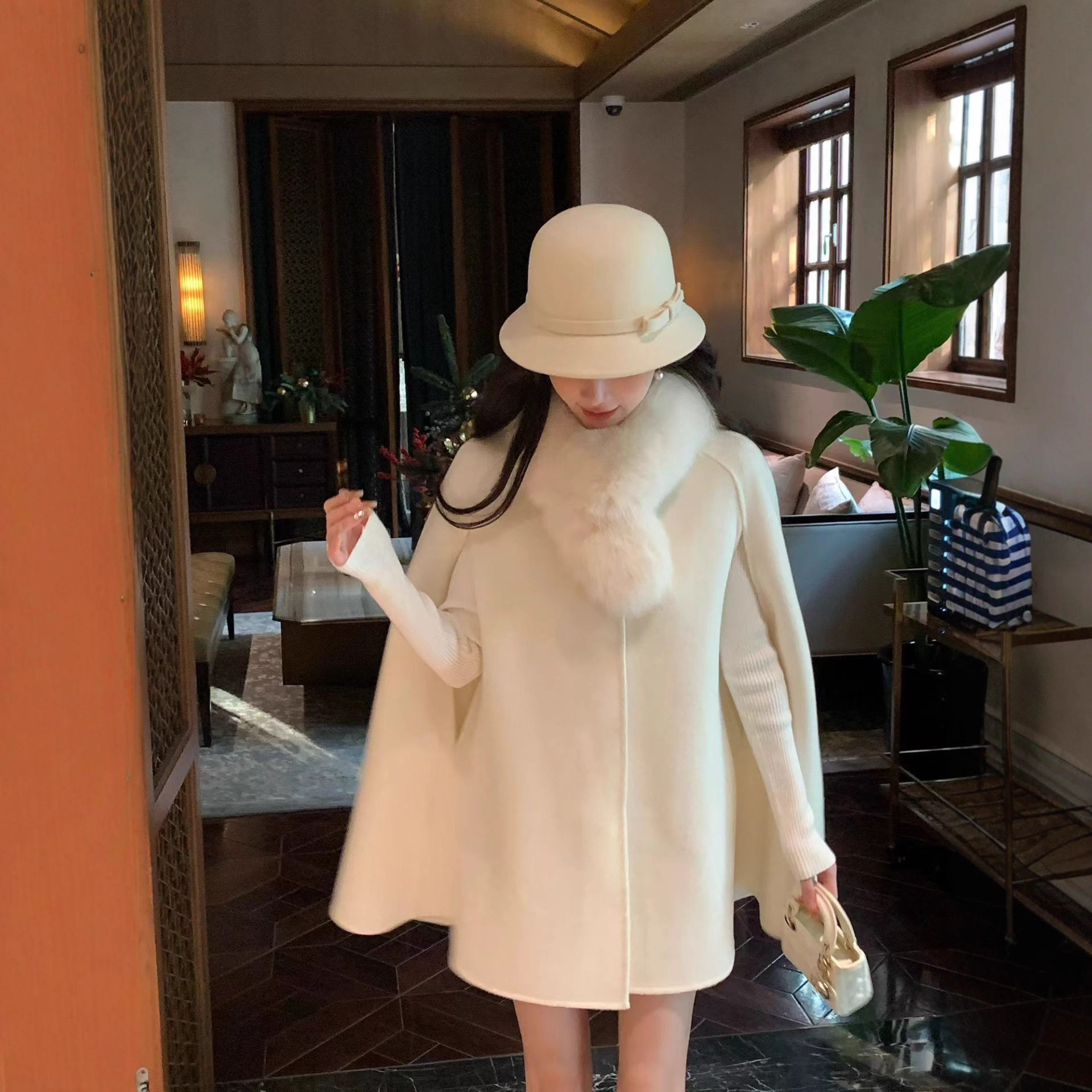 千金风小姐姐2025秋冬新款双面羊绒大衣女小个子羊毛呢子斗篷外套