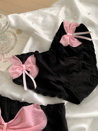 Действительно смущает!Сладкий прохладный черный порошковый нижнее белье