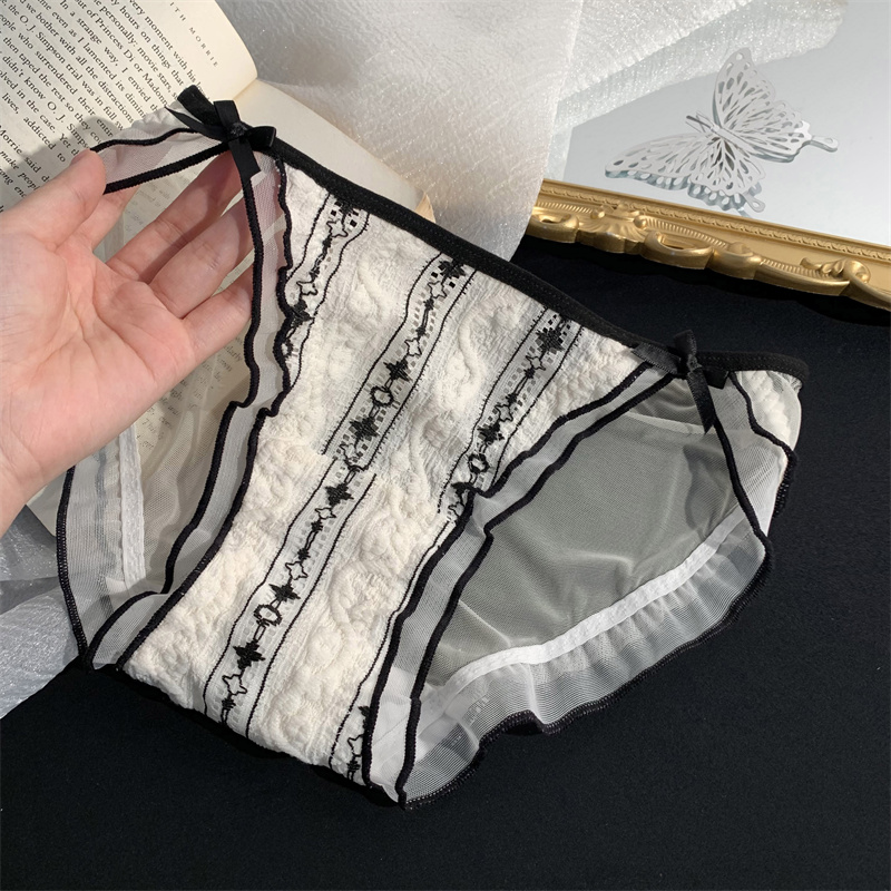 拒绝不了的高开叉蕾丝内裤