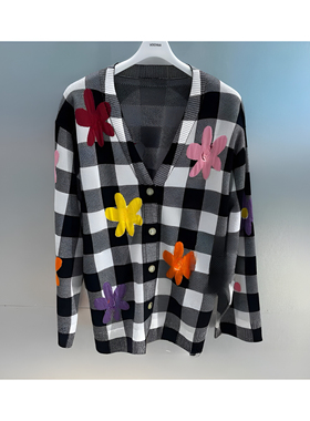 正品2024春款UY24132M400174-240花朵维希格开衫