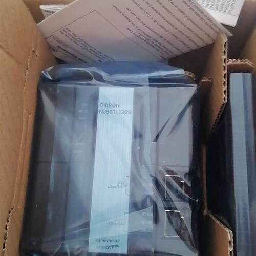全新原装PLC    NJ501-1300