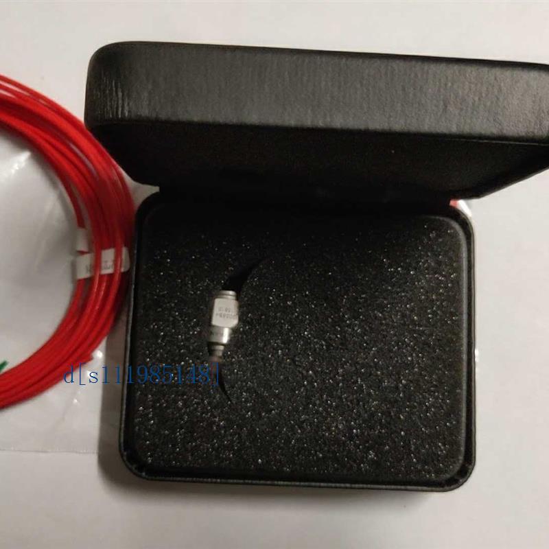 美国Dytran 3056B4通用型加速度传感器