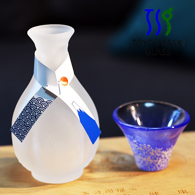 日本进口东洋佐佐木日式玻璃清酒壶清酒杯酒富士山招福白杯礼盒装