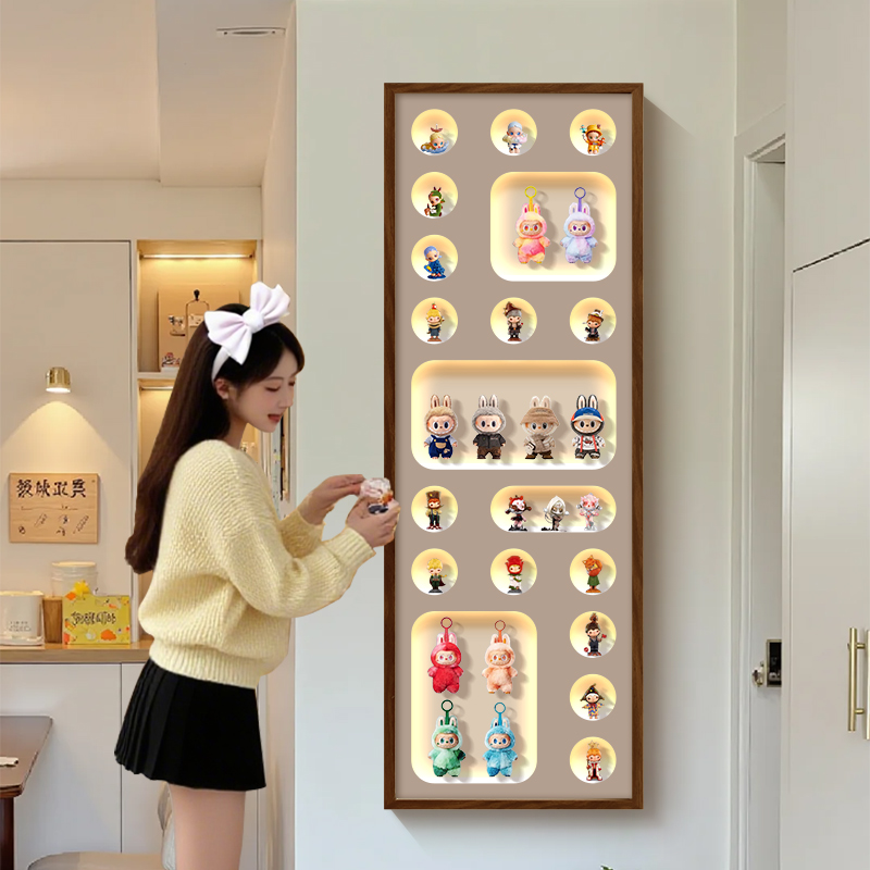 拉布布盲盒手办收纳装饰画网红玄关走廊过道灯光画创意客厅墙挂画图片