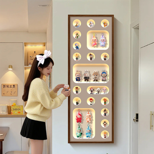 拉布布盲盒手办收纳装 饰画网红玄关走廊过道灯光画创意客厅墙挂画