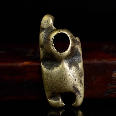 老天铁雪狮托甲藏传小元素念珠配饰侧挂护身符藏玥