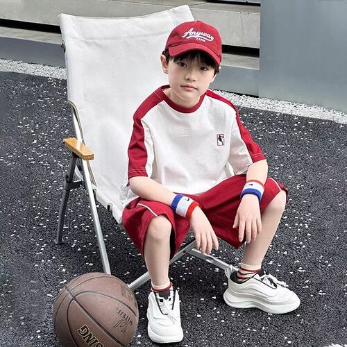 男童夏装套装2025新款帅气儿童短袖男孩童装运动大童夏季速干衣服
