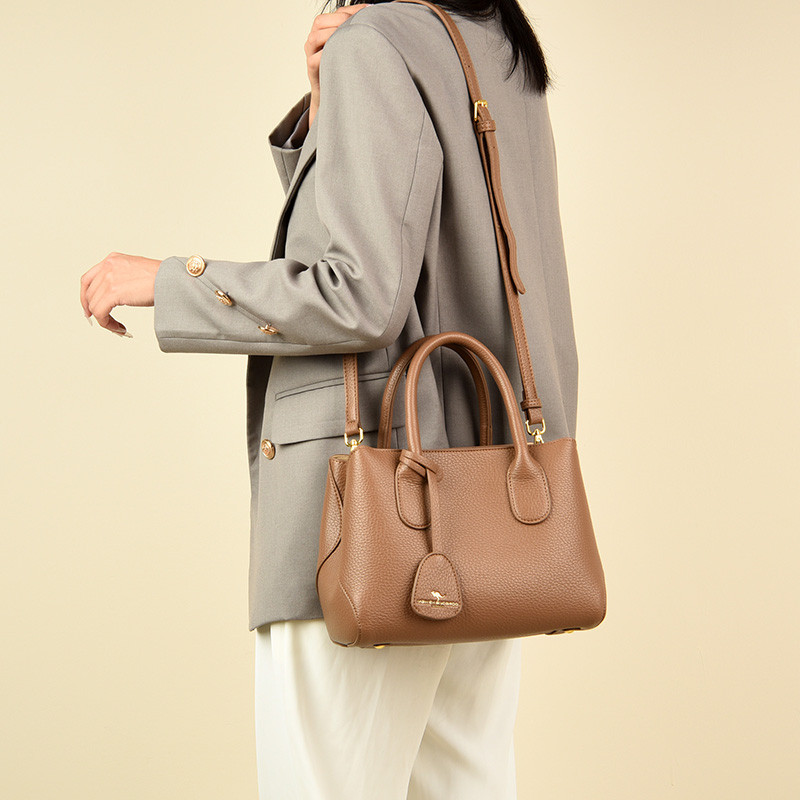 2026新款女士高级质感托特包大容量通勤手提斜挎包百搭