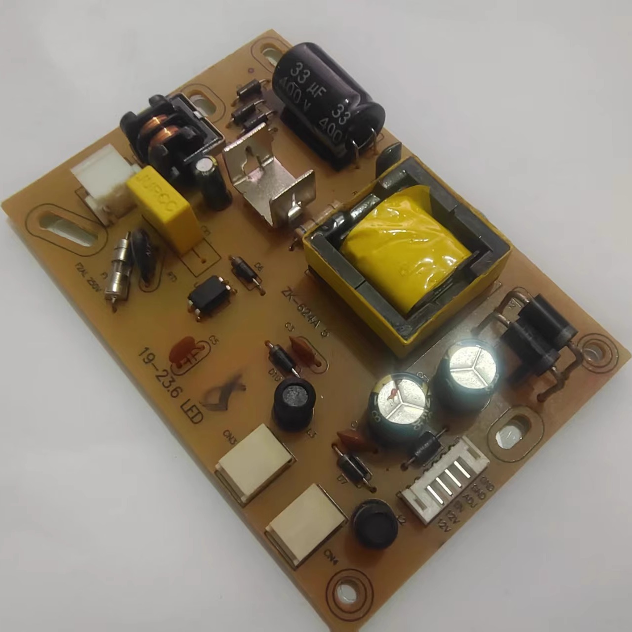 全新ZK-624A背光恒流电源一 通用LED电源板19-24寸 JMX-001