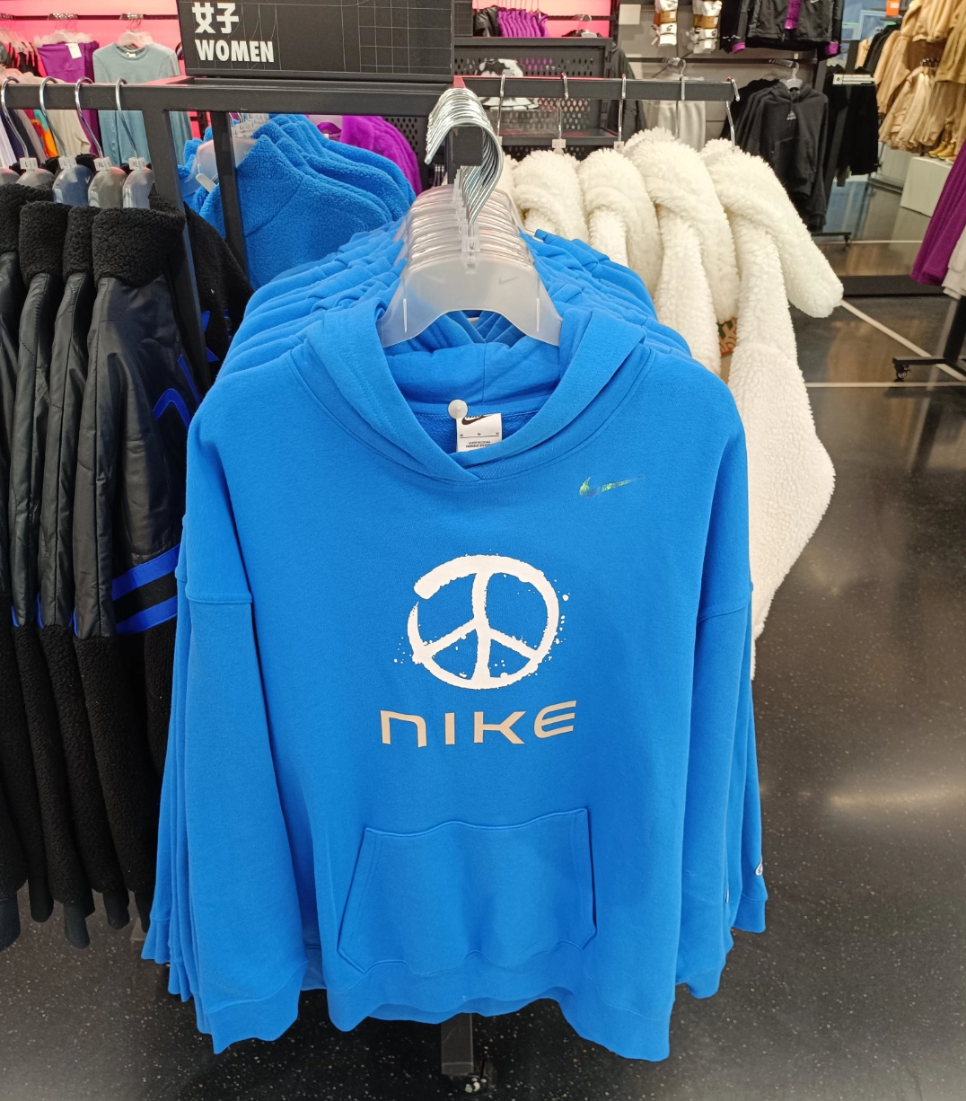 Nike耐克SPORTSWEAR 女子印花针织连帽套头衫宽松帽衫卫衣FB1823,运动服/休闲服装,运动卫衣/套头衫,淘宝优惠券,粉丝福利购,淘宝优惠卷