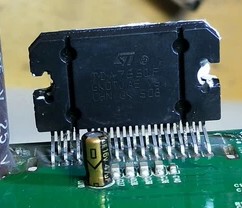TDA7851F 哈佛比亚迪汽车音响功放IC功放块电路IC芯片集成块