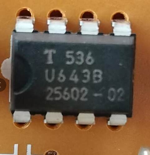 U643B 汽车闪光灯光芯片DIP8脚插脚