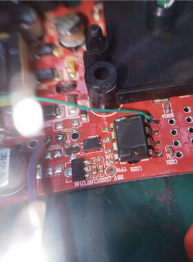 NSi1050D   汽车新能源电脑板贴片8脚