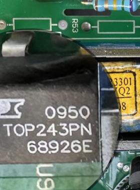 TOP243PN 开关电源管理IC芯片集成 插脚DIP7脚