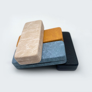 新款 高级感复古清新光学近视儿童老花镜铁盒ins厂家眼镜盒