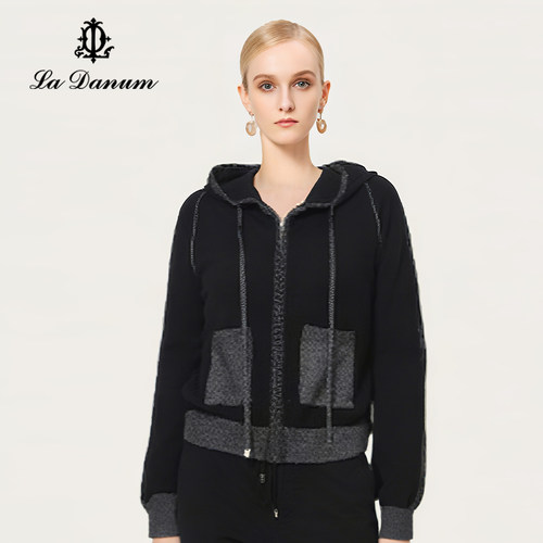 阿丹娜女黑色连帽拉链针织外套