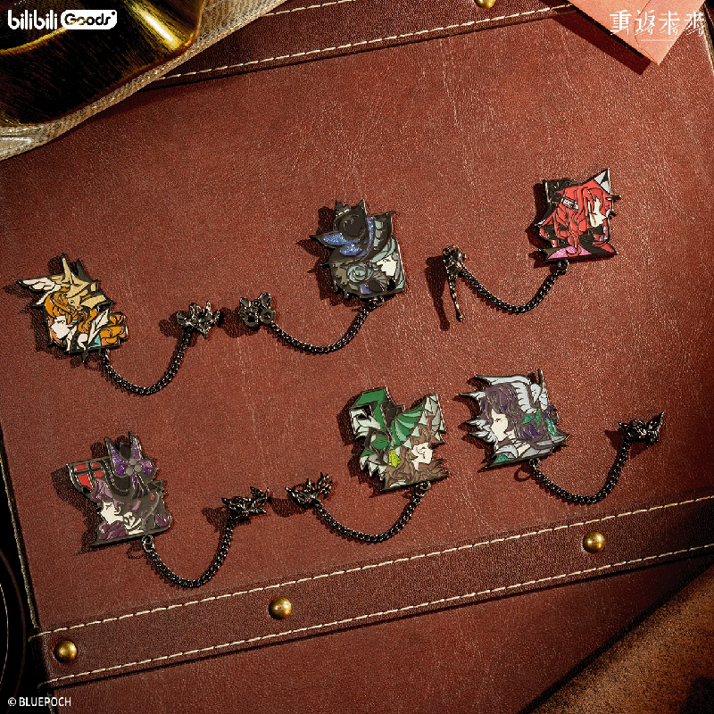 重返未来：1999链式胸针