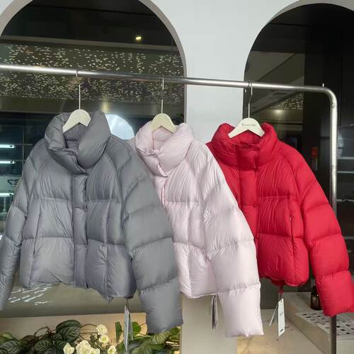 歌J 25冬 不退换 2457 羽绒服