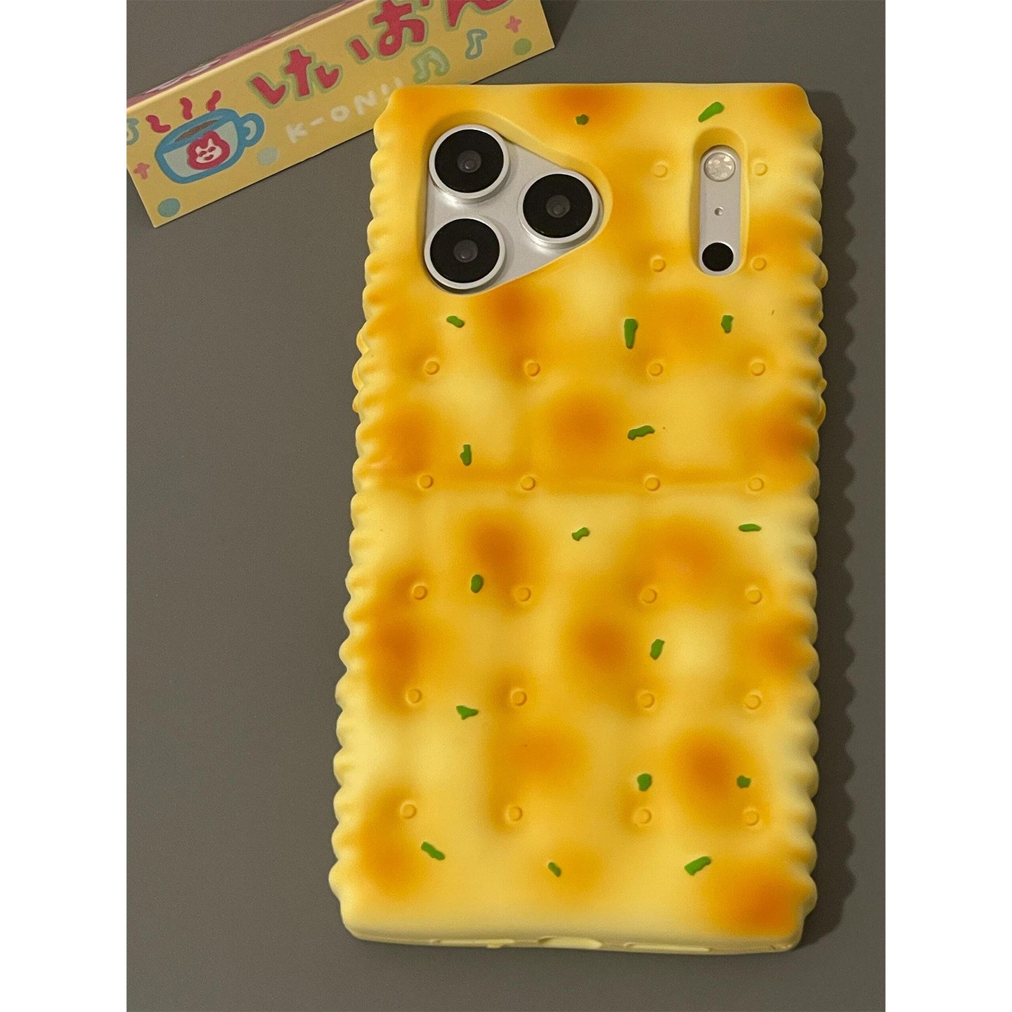 趣味仿真香葱苏打饼干适用iPhone17promax手机壳软硅胶套苹果16Pro新款15全包16pm防摔17女款17Pro独特超好看