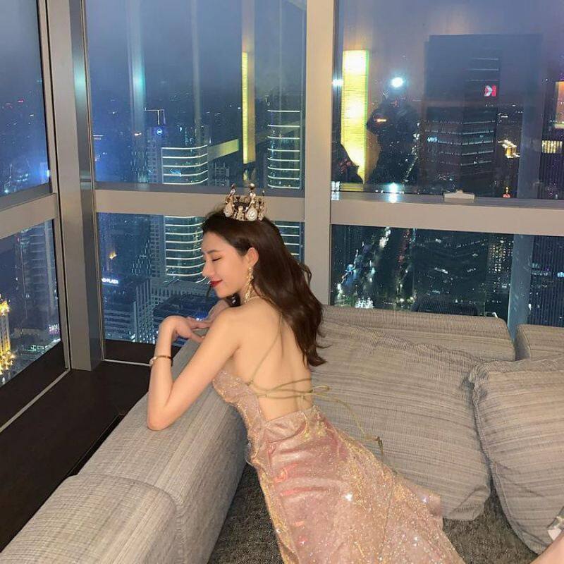 泰式性感吊带连衣裙女夏2025年新款修身显瘦气质不规则鱼尾裙子