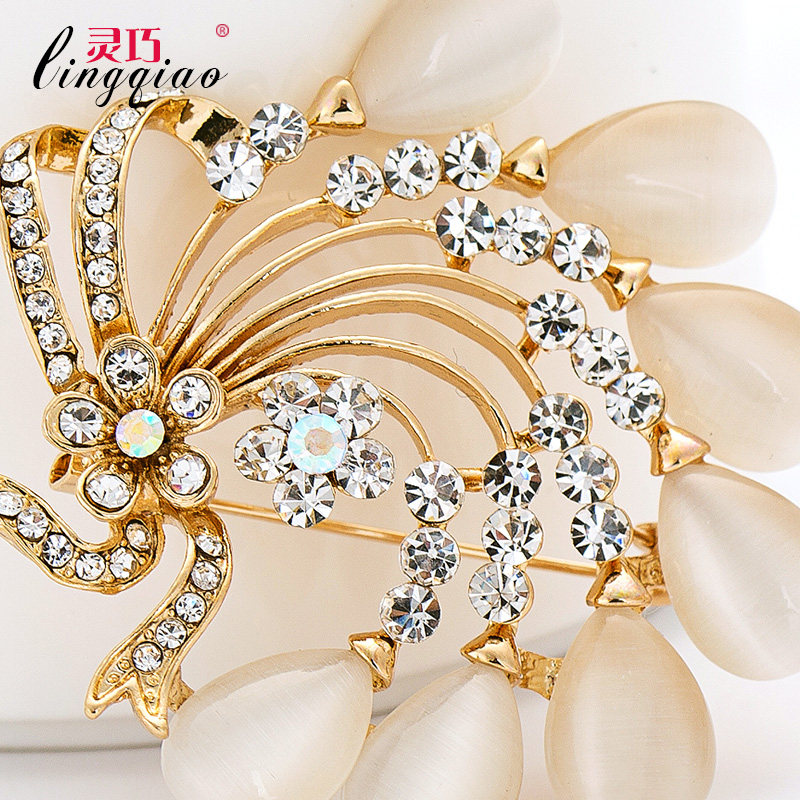 Broche femme en autre - Ref 1174682 Image 4