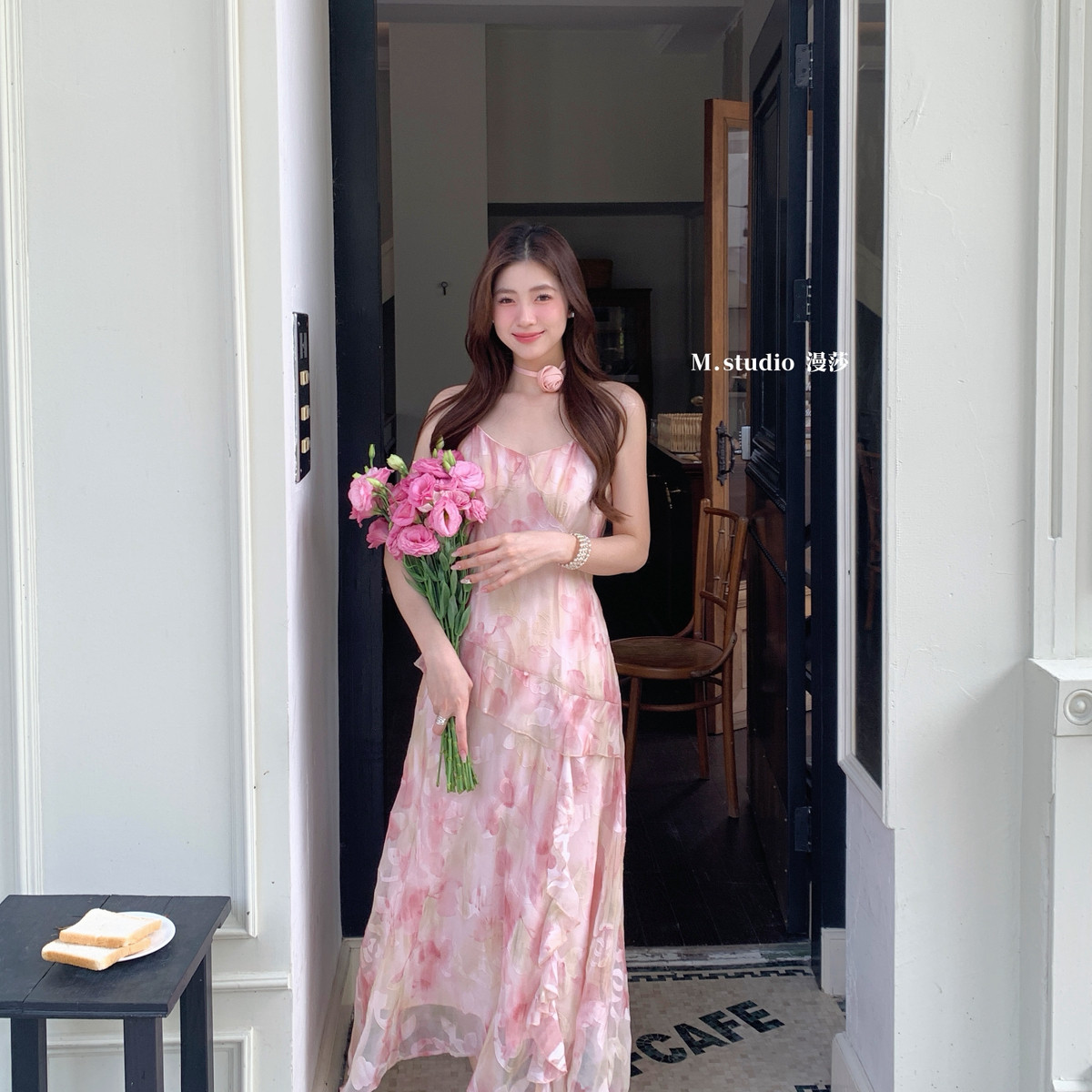 MSTUDIO漫莎-日特调不规则晕染撞色花荷叶度假风吊带连衣裙C6933